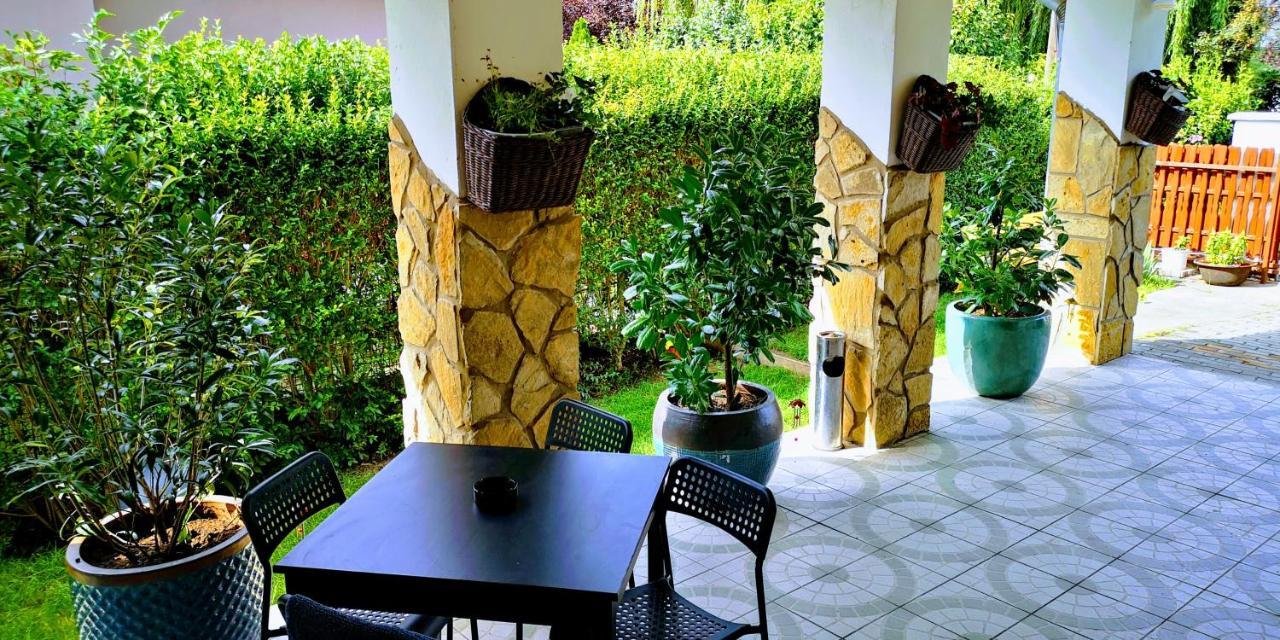 Arvalanyhaj Home Apartman แฮร์เซคาโลม ภายนอก รูปภาพ
